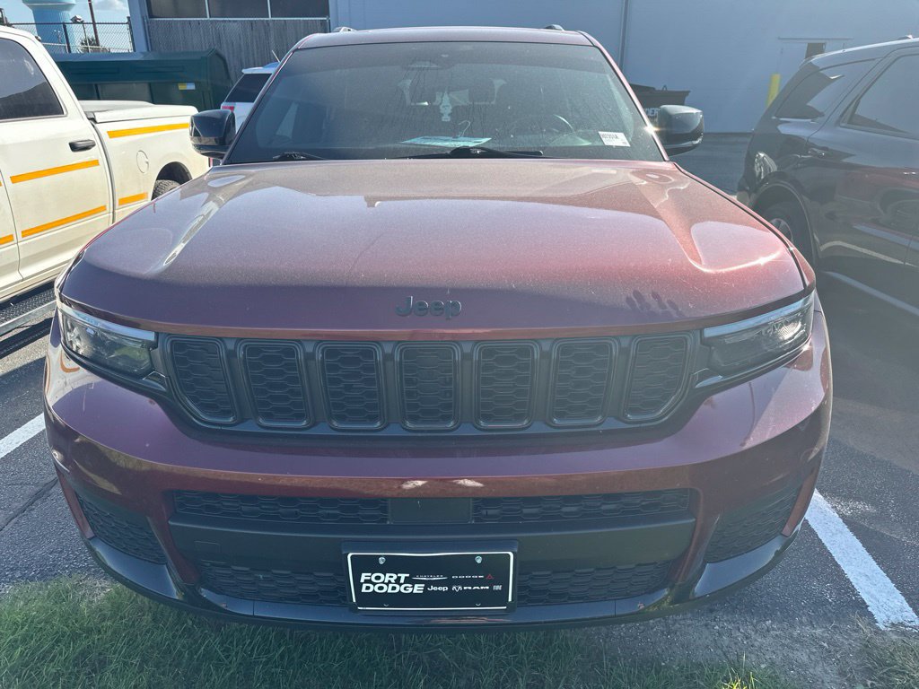 Used 2021 Jeep Grand Cherokee L Laredo AWD/4WD image 7