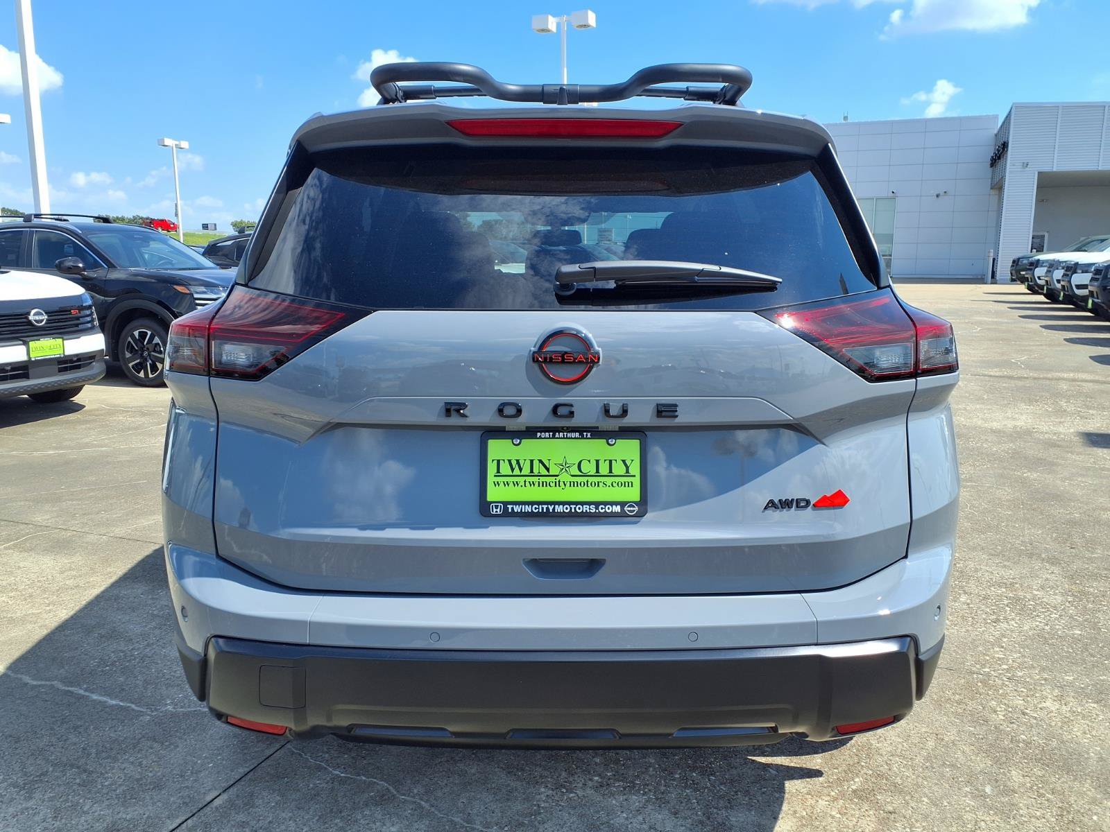 New 2026 Nissan Rogue SV w/ Rock Creek Premium Package AWD/4WD image 4