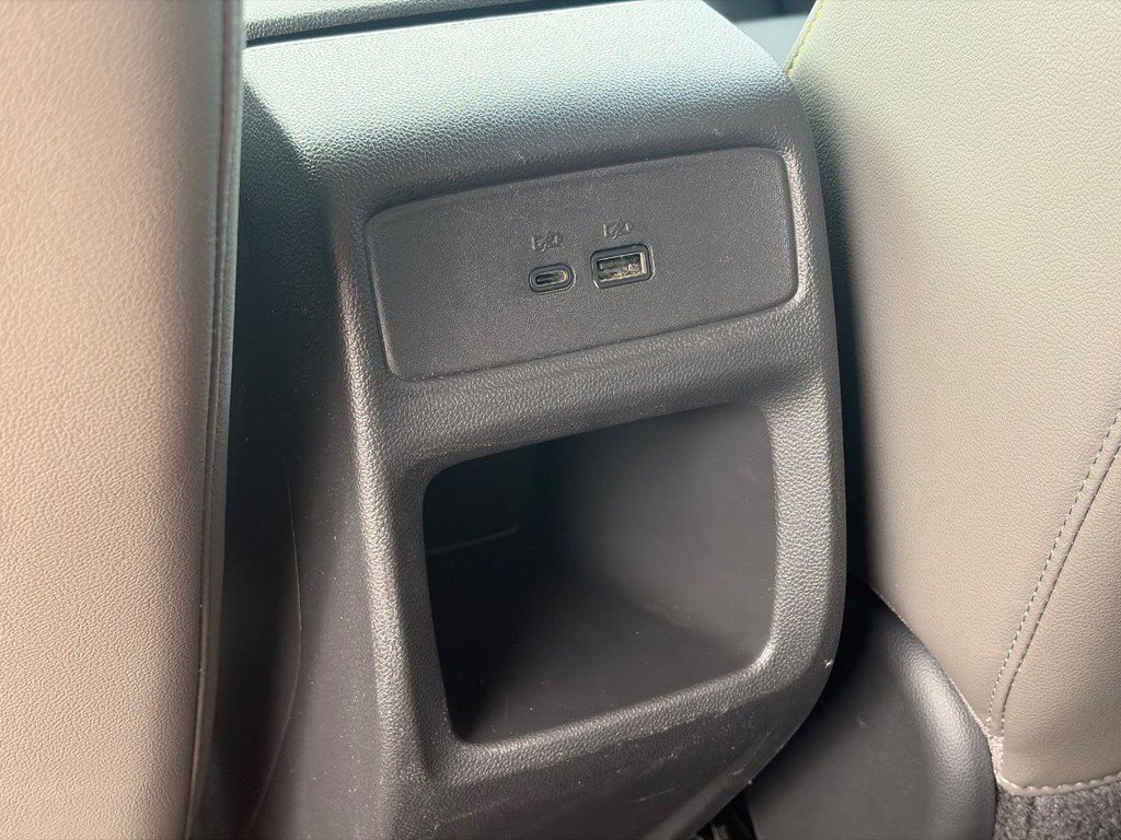 Used 2025 Chevrolet Trax ACTIV w/ Driver Confidence Package FWD image 11