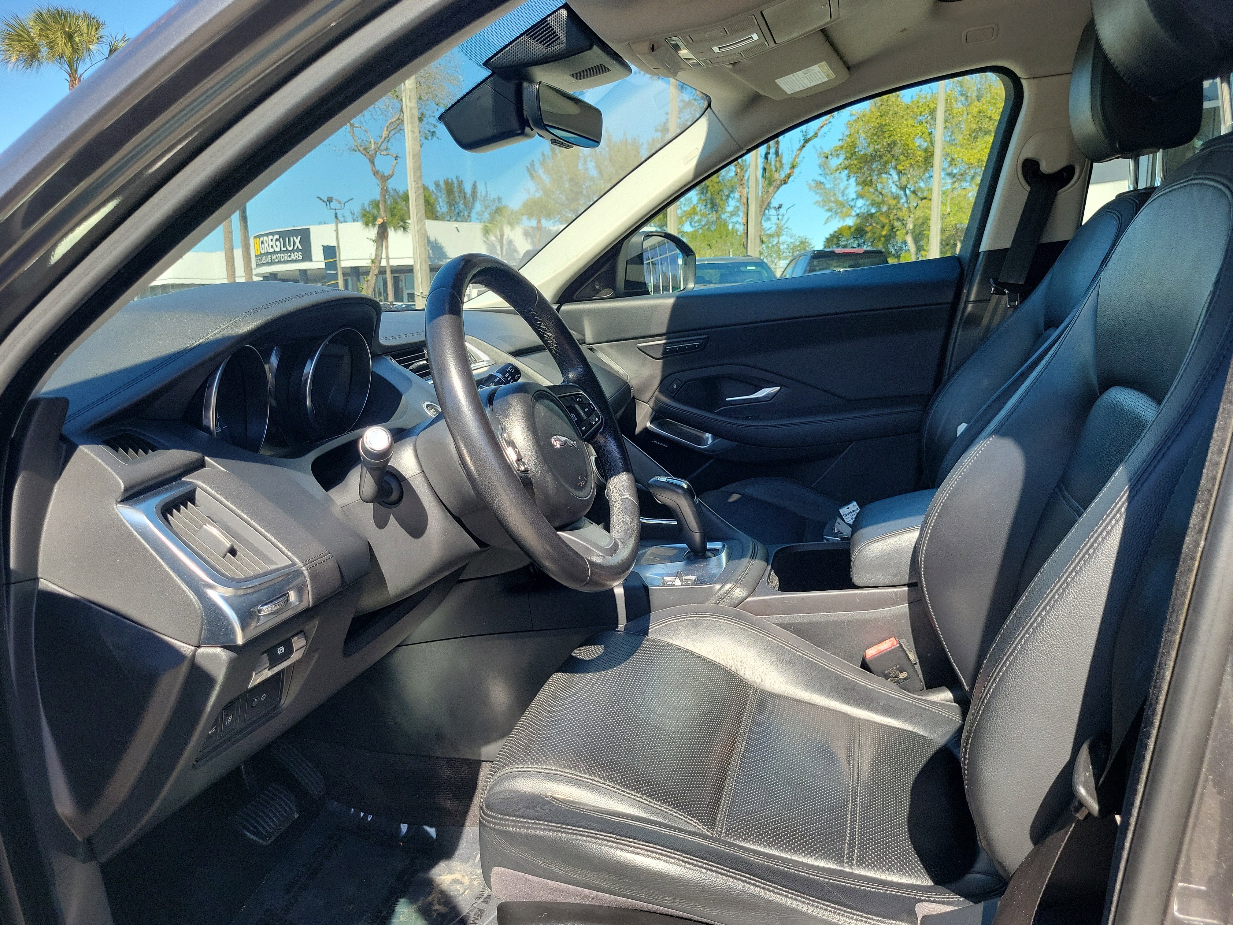 Used 2020 Jaguar E-PACE image 9