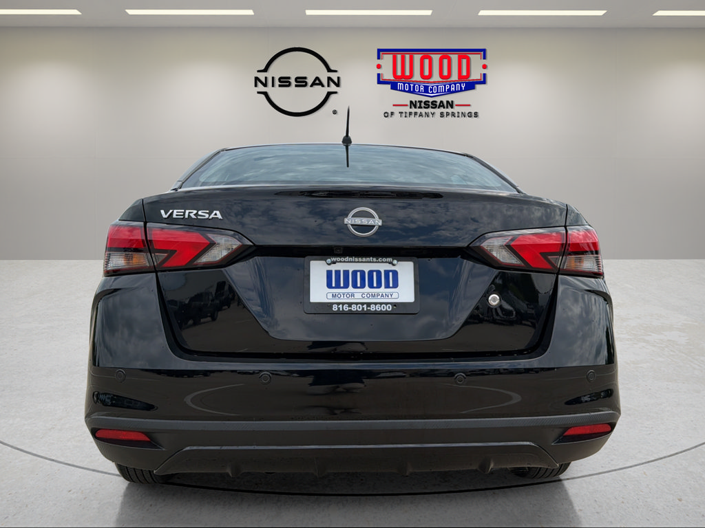 Certified 2025 Nissan Versa S w/ Trunk Package FWD image 3