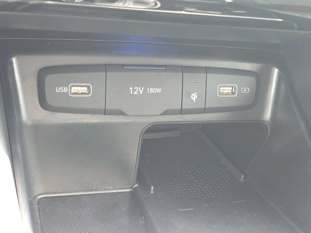 Certified 2023 Hyundai Santa Cruz Limited AWD/4WD image 16
