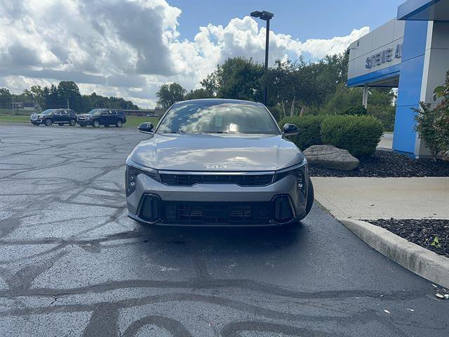 Used 2025 Kia K4 GT-Line w/ GT-Line Premium Package FWD image 2