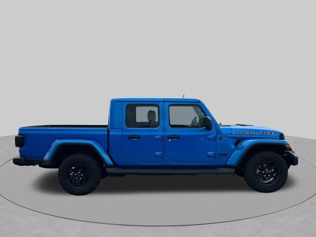 Used 2025 Jeep Gladiator Sport AWD/4WD image 2