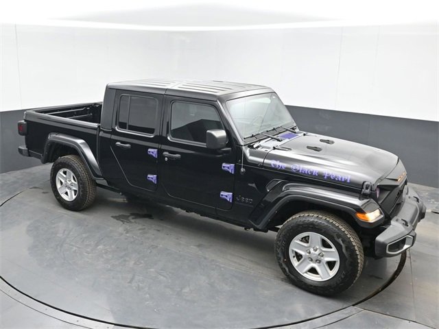 Used 2022 Jeep Gladiator Sport video 1