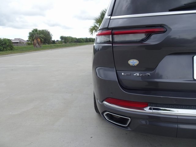 Used 2023 Jeep Grand Cherokee L Overland image 7