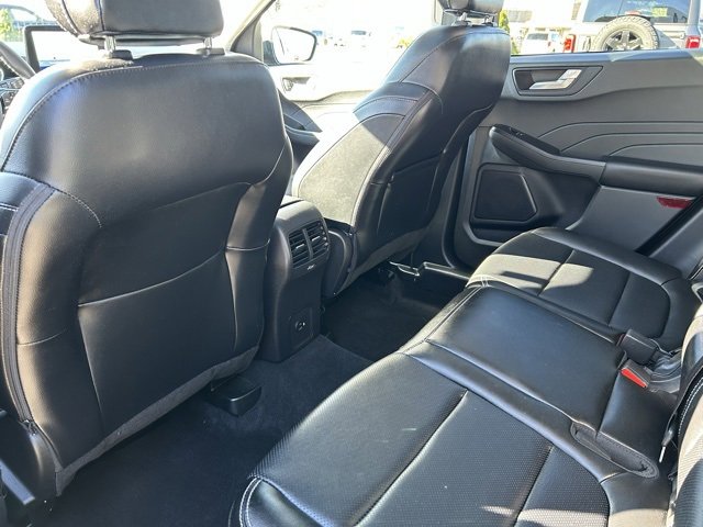 Used 2022 Ford Escape Titanium w/ Class II Trailer Tow Package image 12