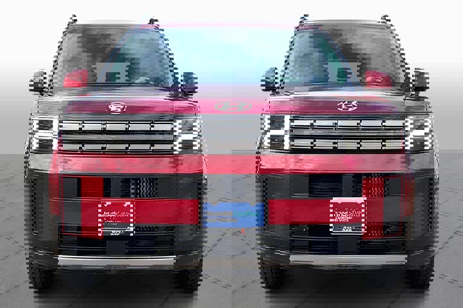 Used 2025 Hyundai Santa Fe SEL image 3