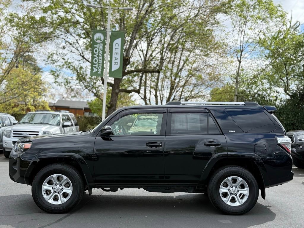 Certified 2022 Toyota 4Runner SR5 Premium AWD/4WD image 2
