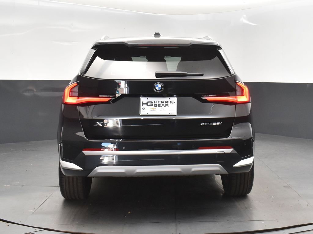 Used 2025 BMW X1 xDrive28i image 6