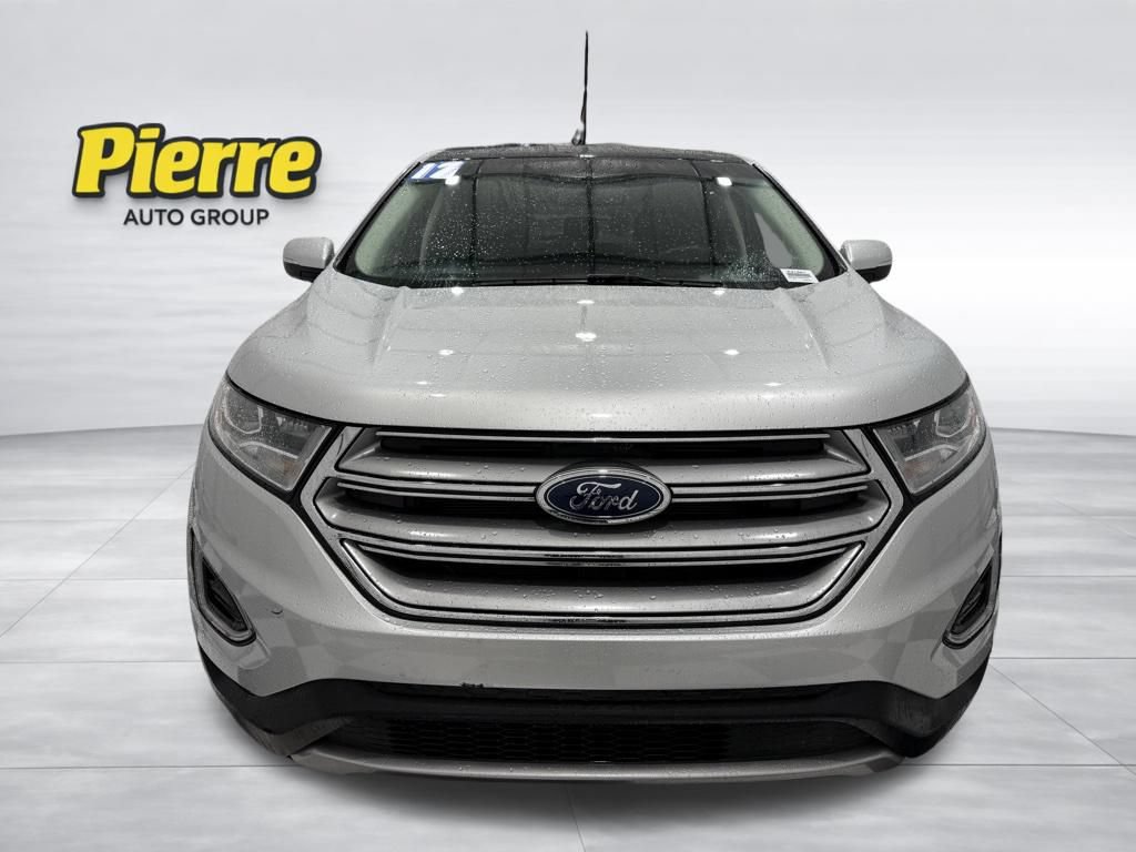 Used 2017 Ford Edge Titanium w/ Equipment Group 301A AWD/4WD image 9