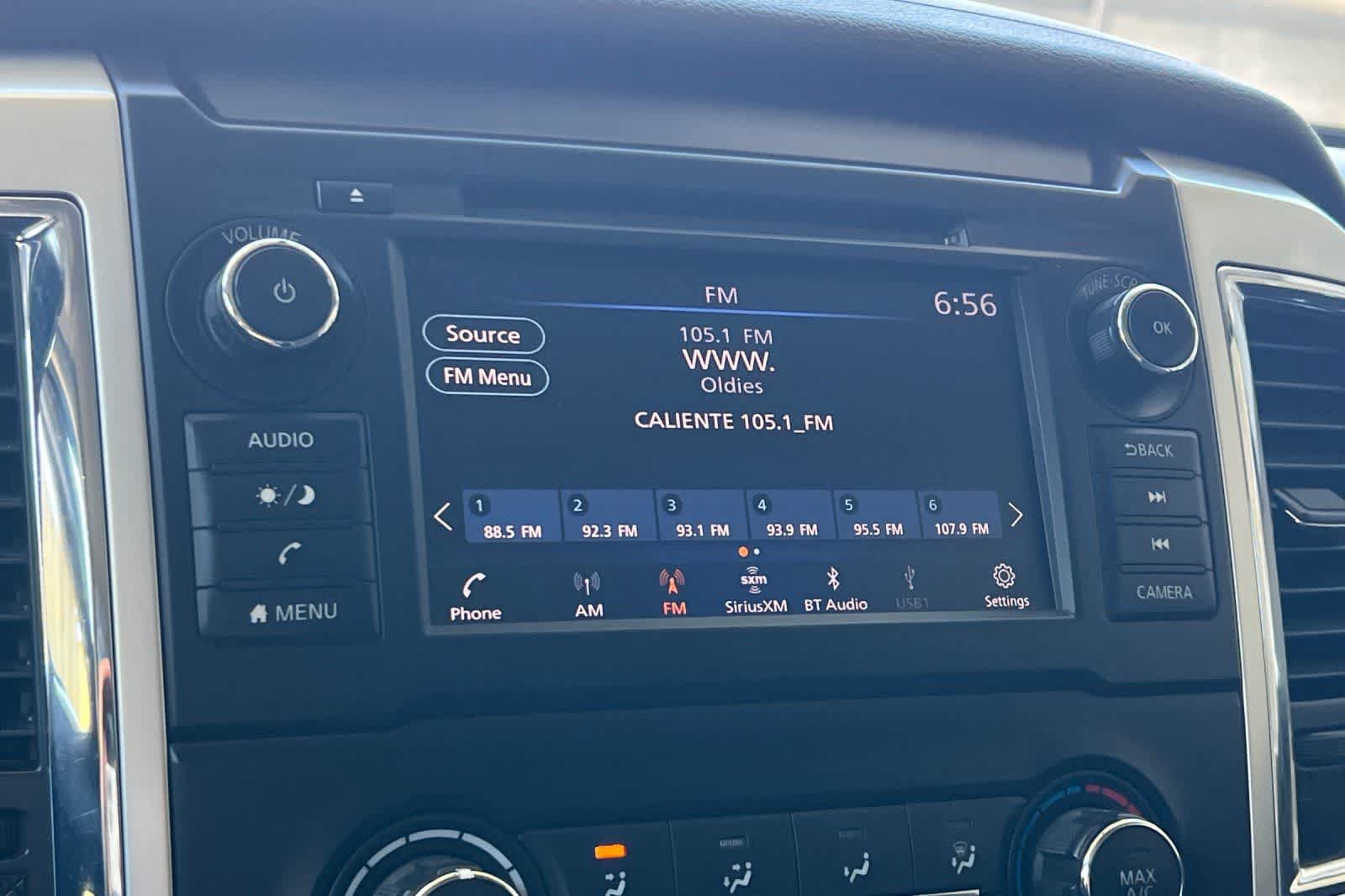 Used 2019 Nissan Titan SV RWD image 20