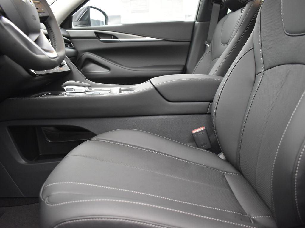 Certified 2026 INFINITI QX60 Pure w/ Cargo Package FWD image 13