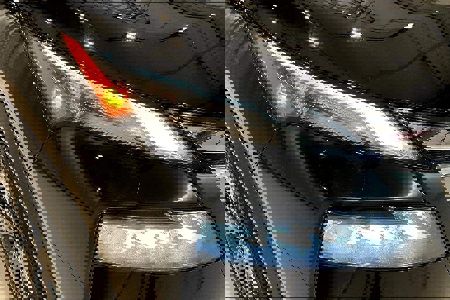 Used 2025 Nissan Rogue SV image 31