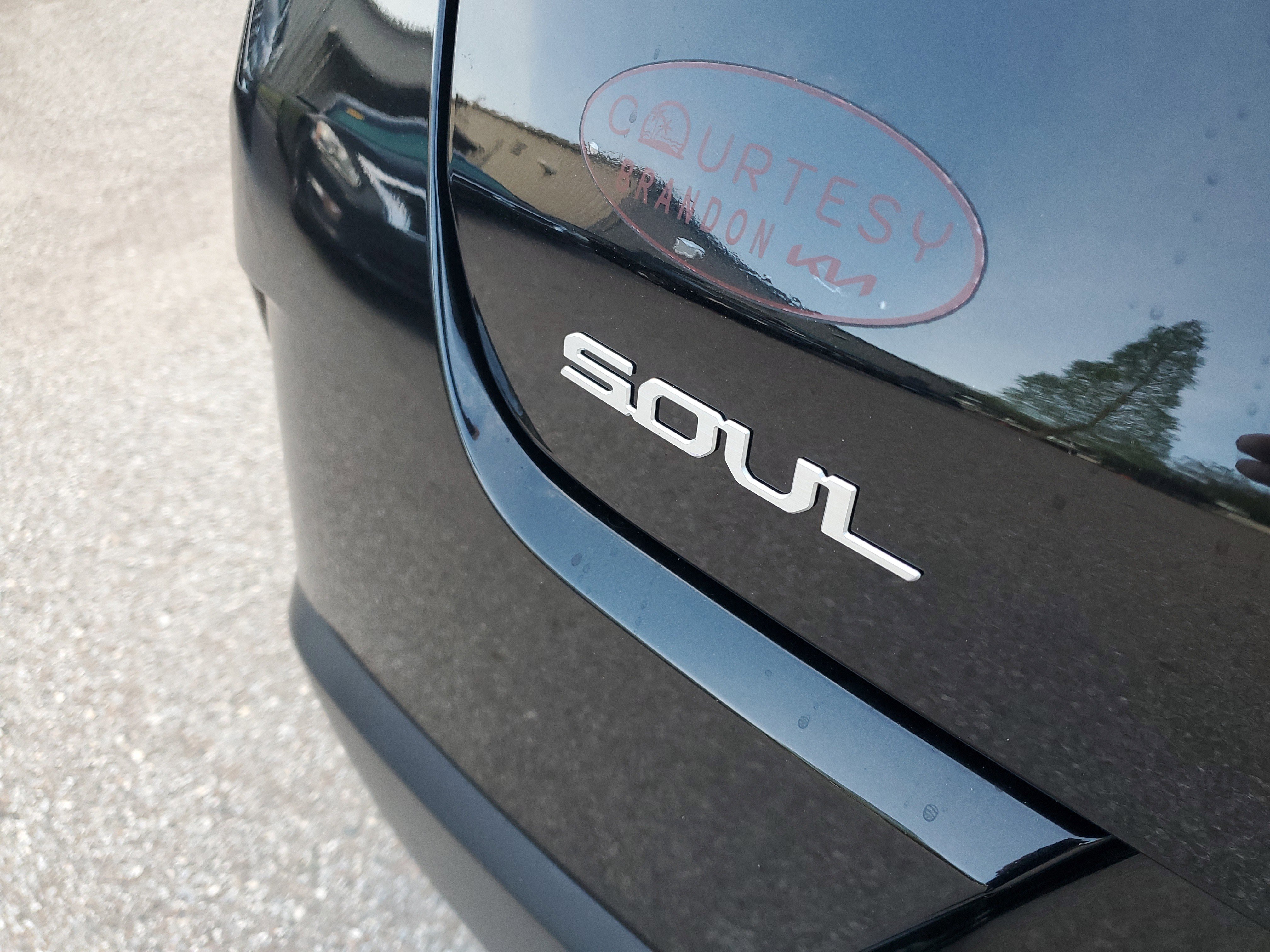 Used 2025 Kia Soul LX w/ LX Technology Package image 8