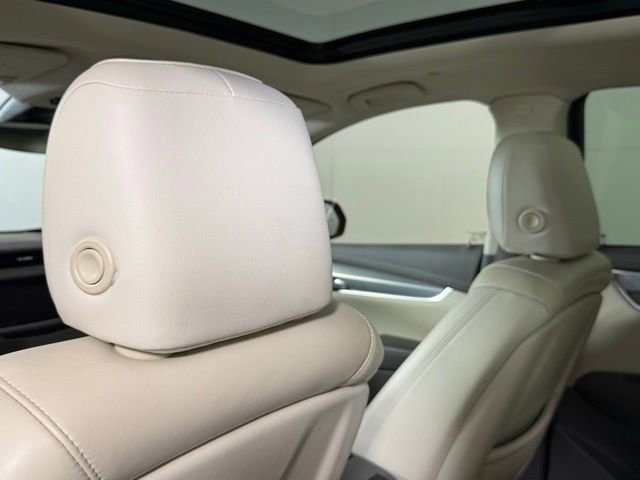 Used 2020 Cadillac XT5 Premium Luxury FWD image 20