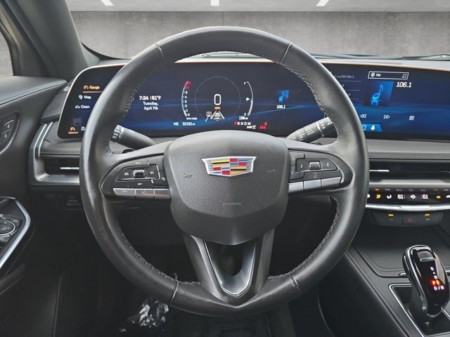 Certified 2025 Cadillac XT4 Premium Luxury AWD/4WD image 21