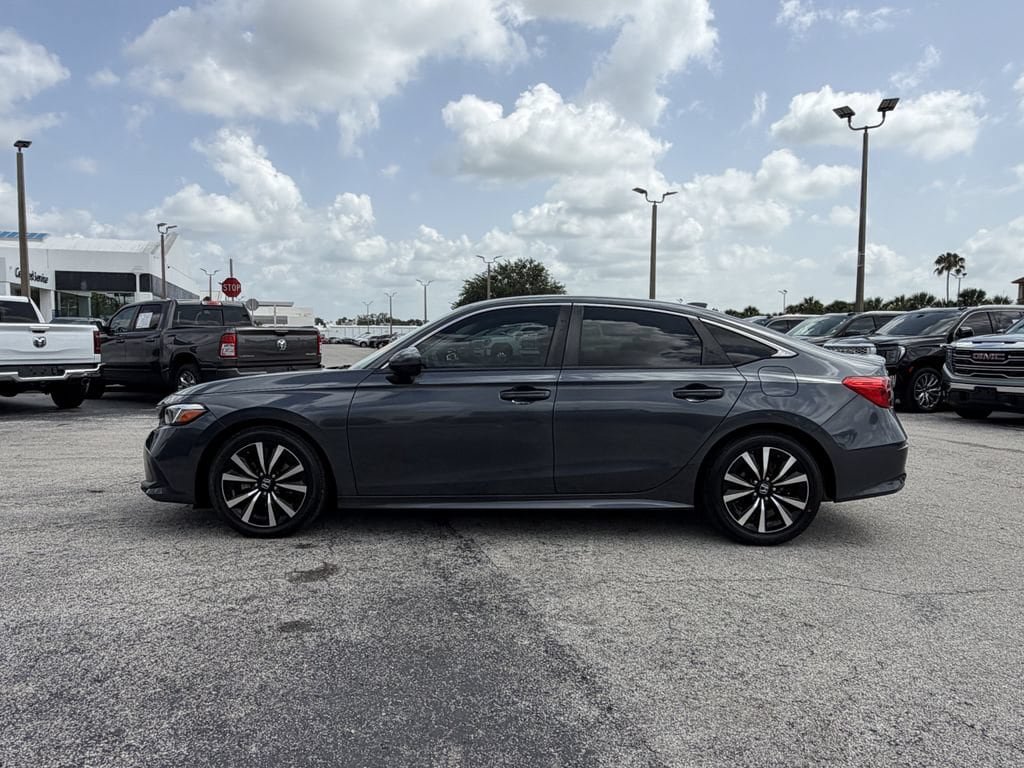 Used 2022 Honda Civic EX image 8