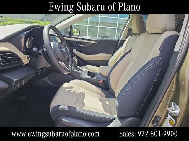 Used 2025 Subaru Outback Premium image 9