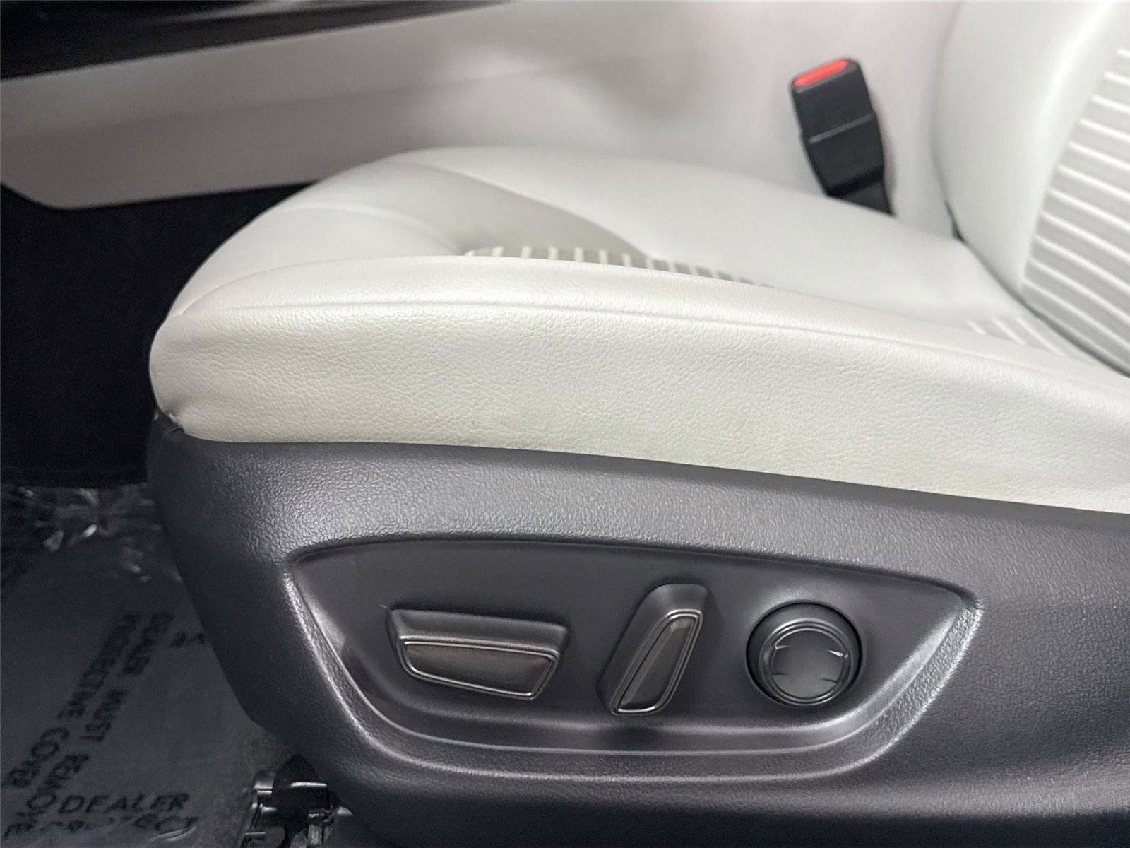 Certified 2023 Toyota Camry SE AWD/4WD image 25
