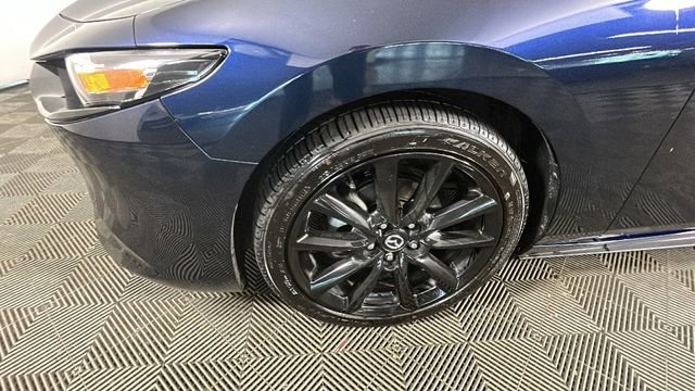 Used 2024 MAZDA MAZDA3 s FWD image 10