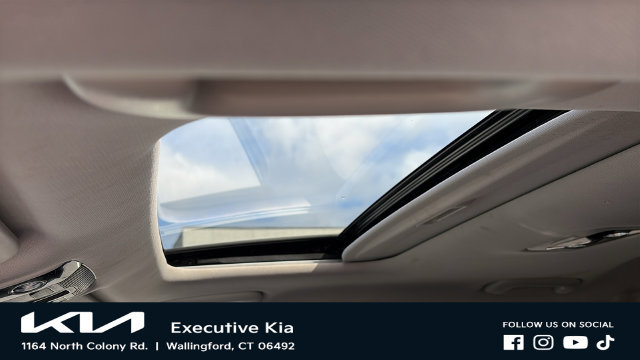 Certified 2024 Kia Seltos EX AWD/4WD image 12