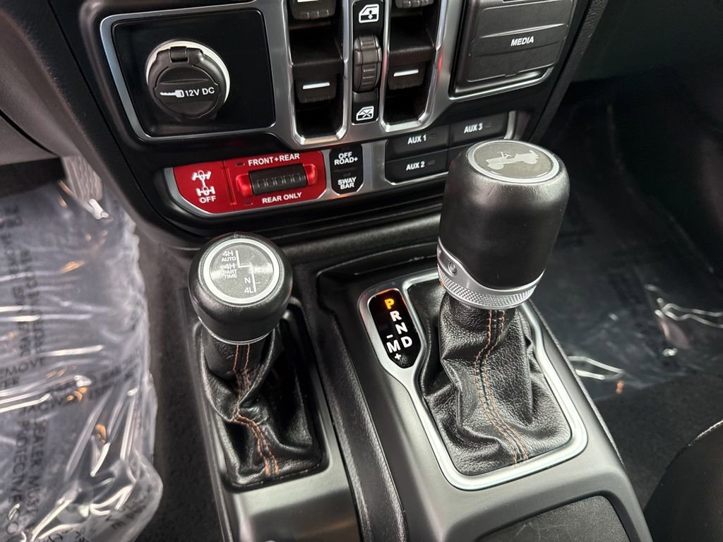 Used 2021 Jeep Wrangler Unlimited Rubicon w/ Trailer Tow Package image 15