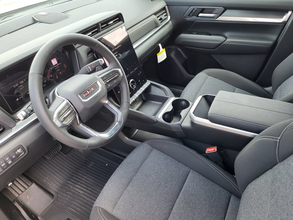 New 2027 GMC Terrain Elevation w/ LPO, Floor Liner Package AWD/4WD image 7