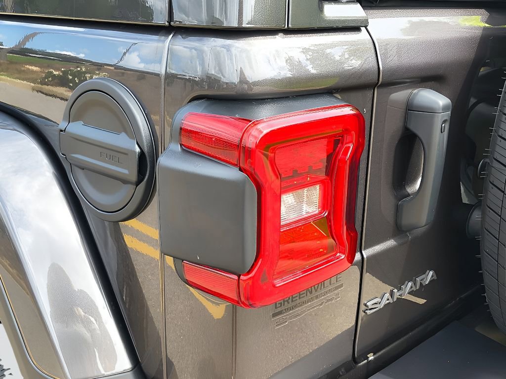 New 2025 Jeep Wrangler Sahara image 34