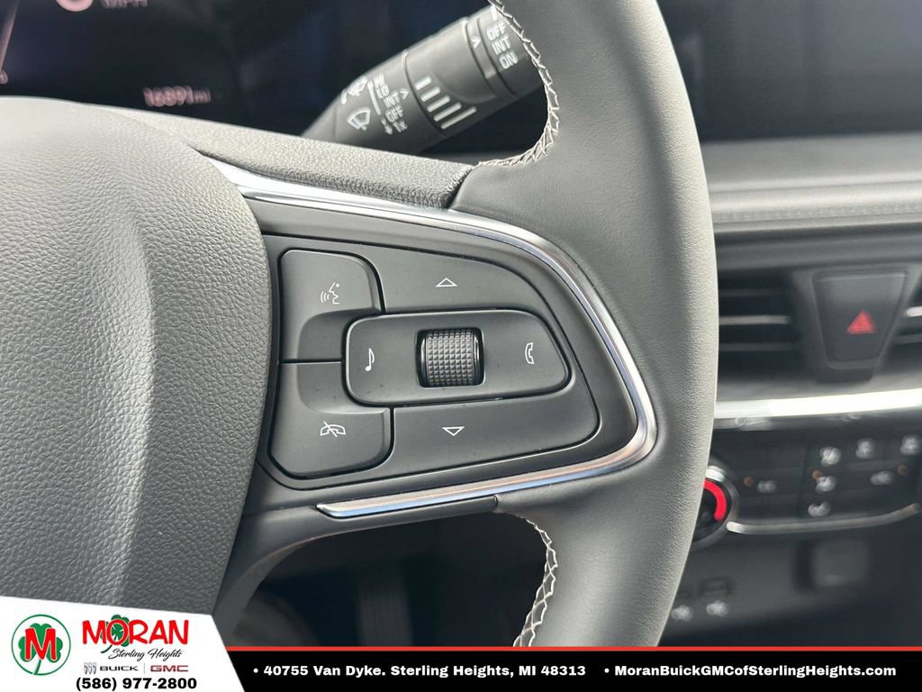 Certified 2024 Buick Encore GX Preferred AWD/4WD image 22