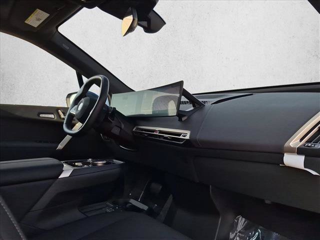 Used 2026 BMW iX xDrive60 AWD/4WD image 23