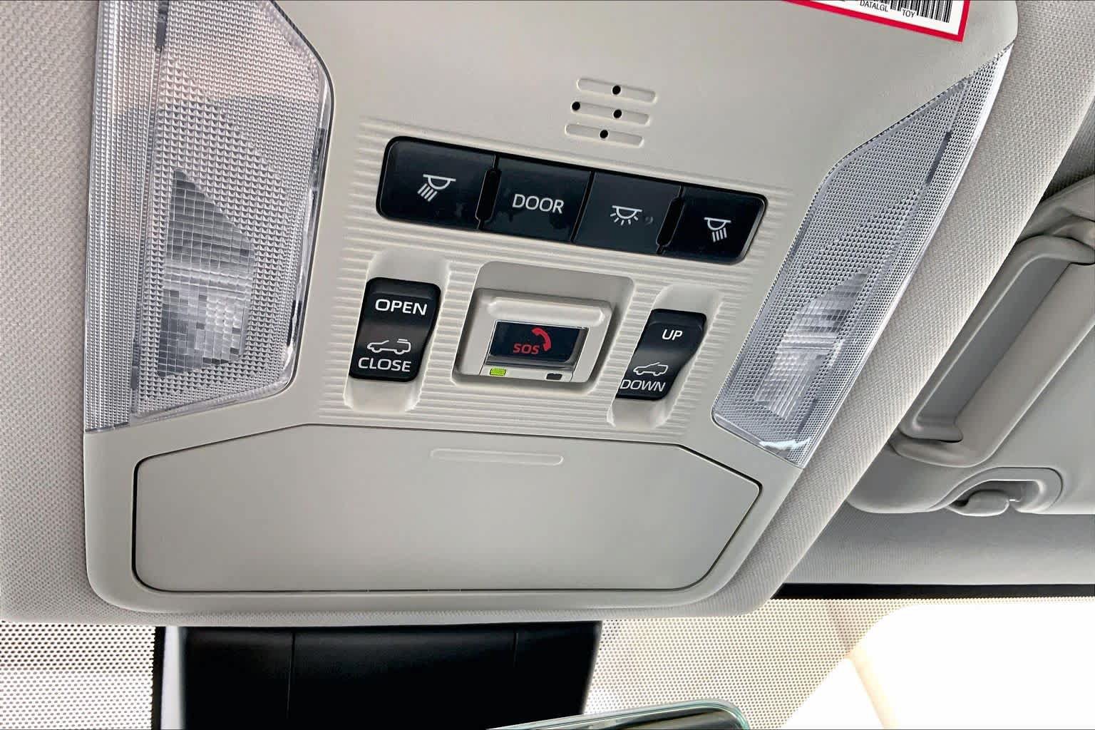 Used 2023 Toyota RAV4 XLE Premium FWD image 32