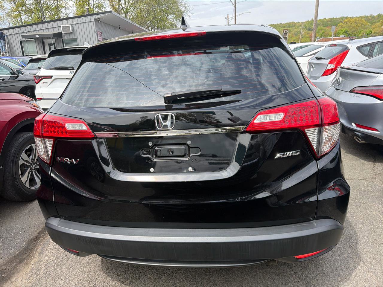 Used 2022 Honda HR-V LX image 7