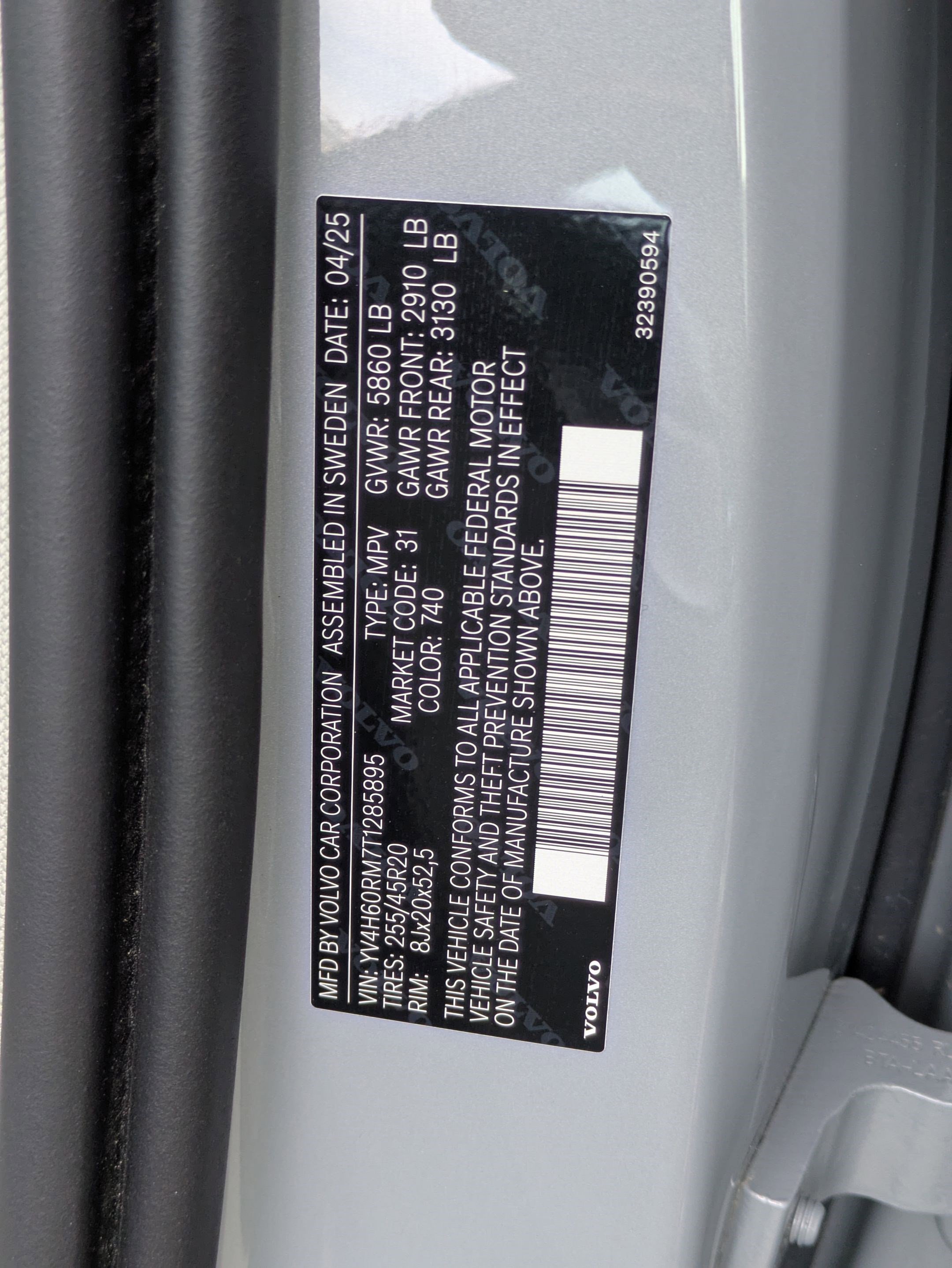 Used 2026 Volvo XC60 T8 Ultra image 33