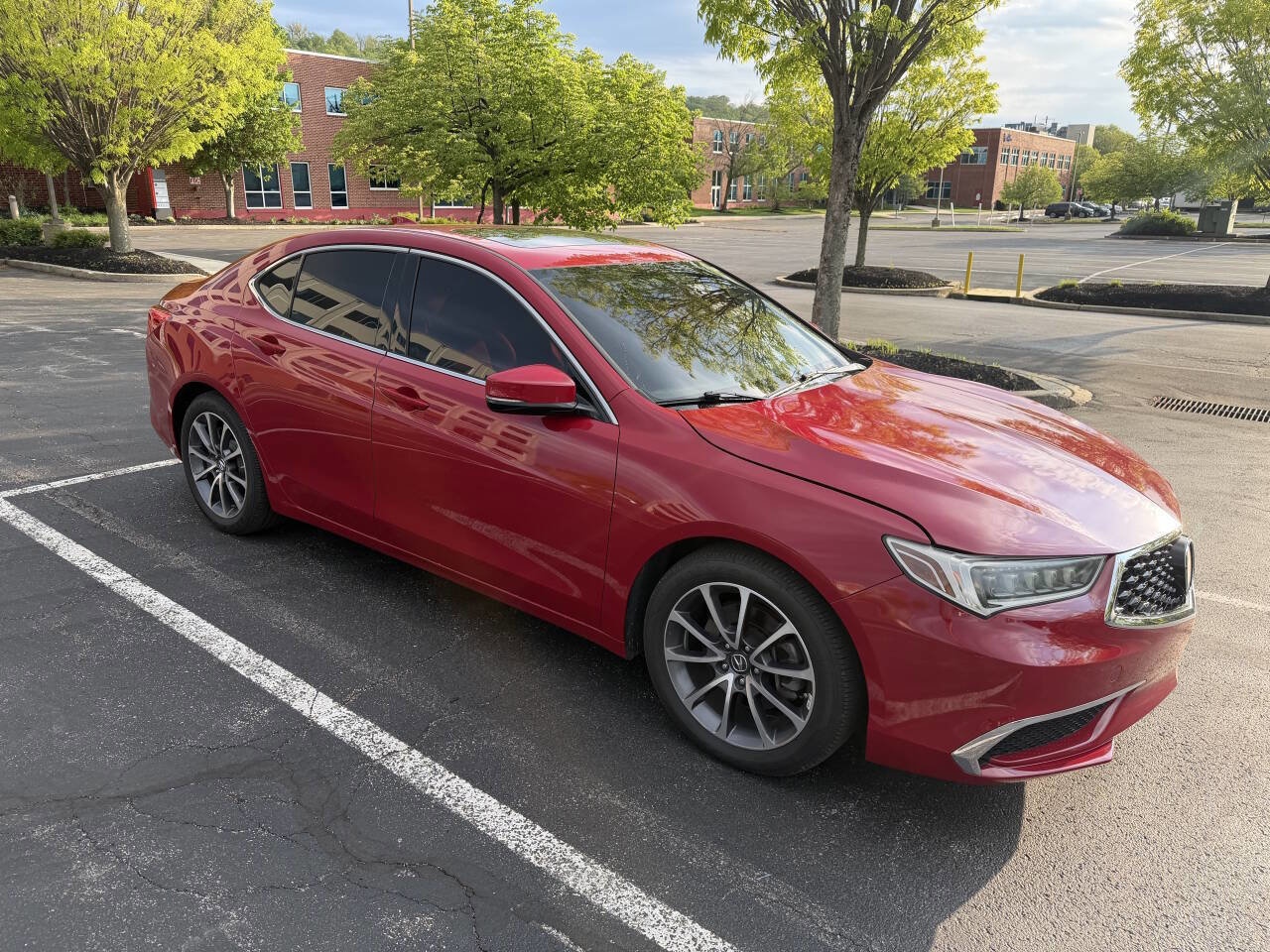 Used 2019 Acura TLX V6 SH-AWD image 5