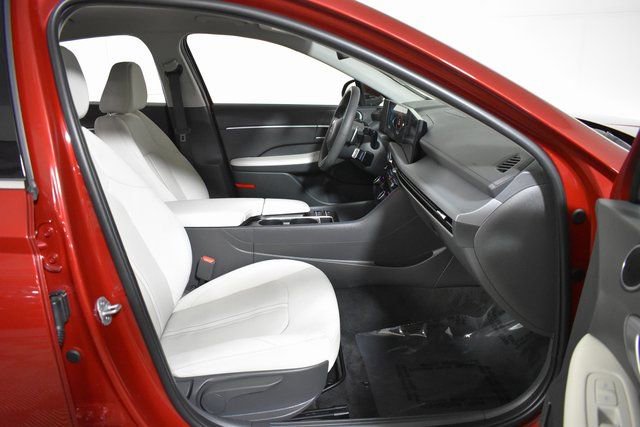 Used 2025 Hyundai Sonata SEL image 33