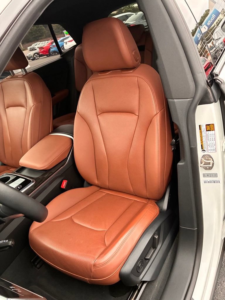 Used 2023 Audi Q8 Prestige w/ Prestige Package AWD/4WD image 22