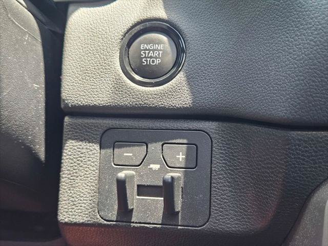 Certified 2025 Toyota Tundra Limited AWD/4WD image 25