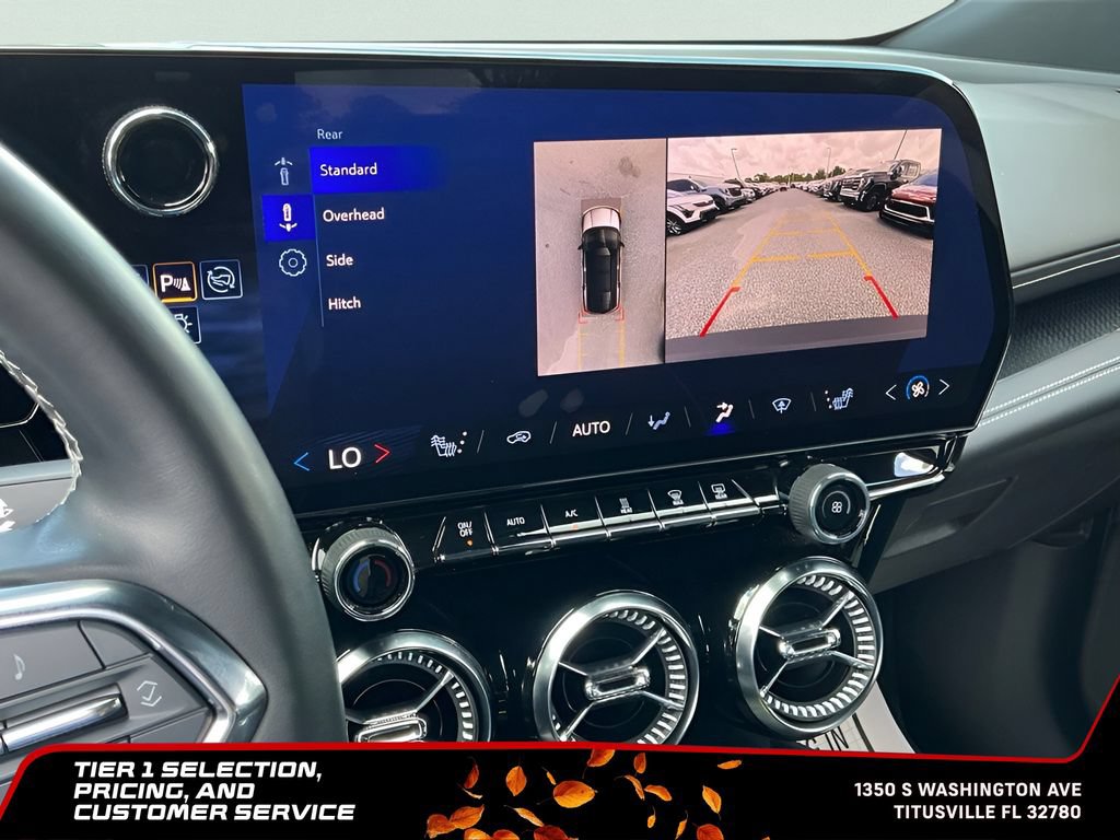 Used 2024 Chevrolet Blazer EV LT AWD/4WD image 32