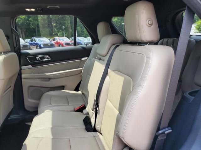 Used 1999 Chevrolet Corvette Convertible w/ Memory Pkg image 29