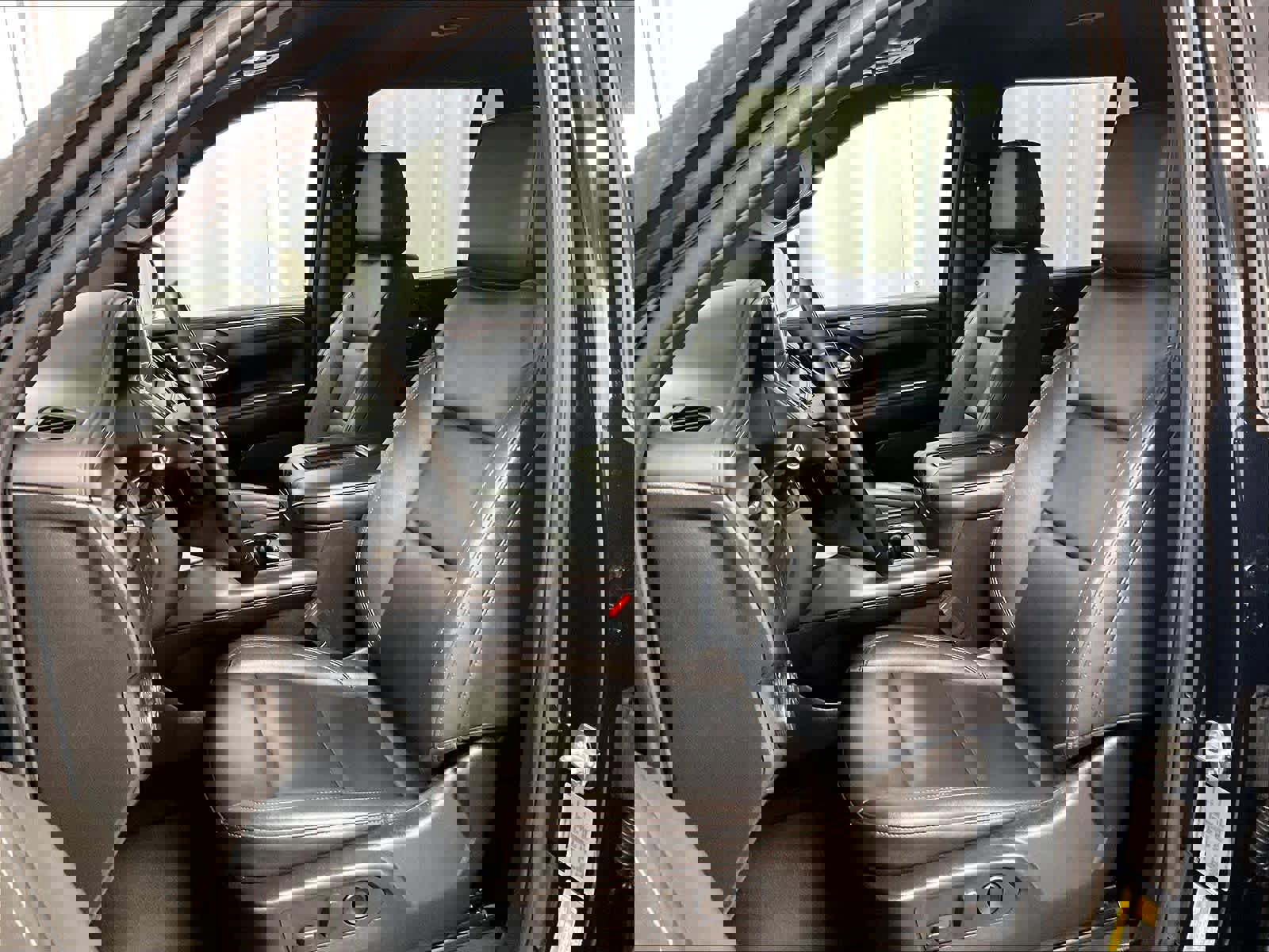 Used 2024 Chevrolet Tahoe LT image 10