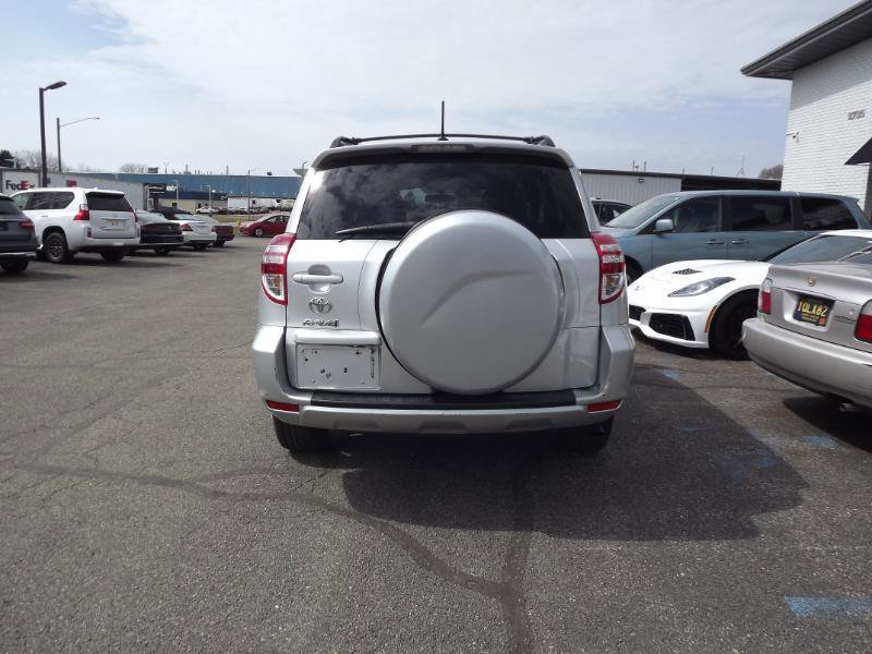 Used 2012 Toyota RAV4 FWD w/ Value Pkg image 4