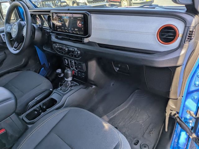 Certified 2024 Jeep Wrangler Willys image 30