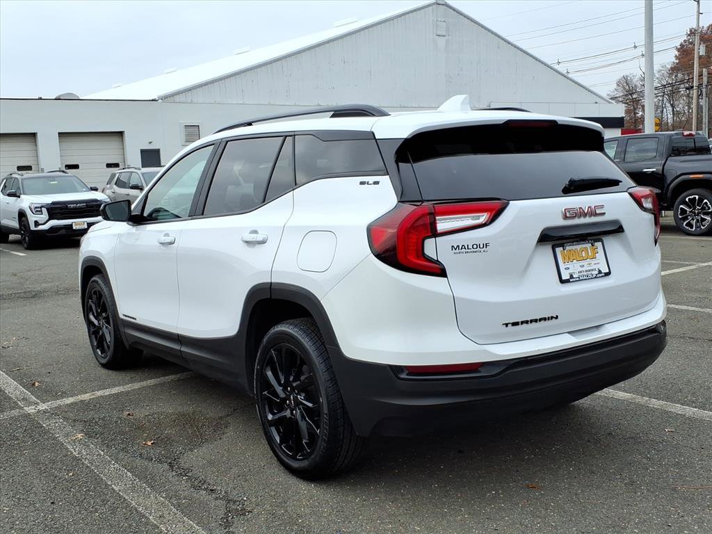 Certified 2023 GMC Terrain SLE w/ Elevation Edition image 5