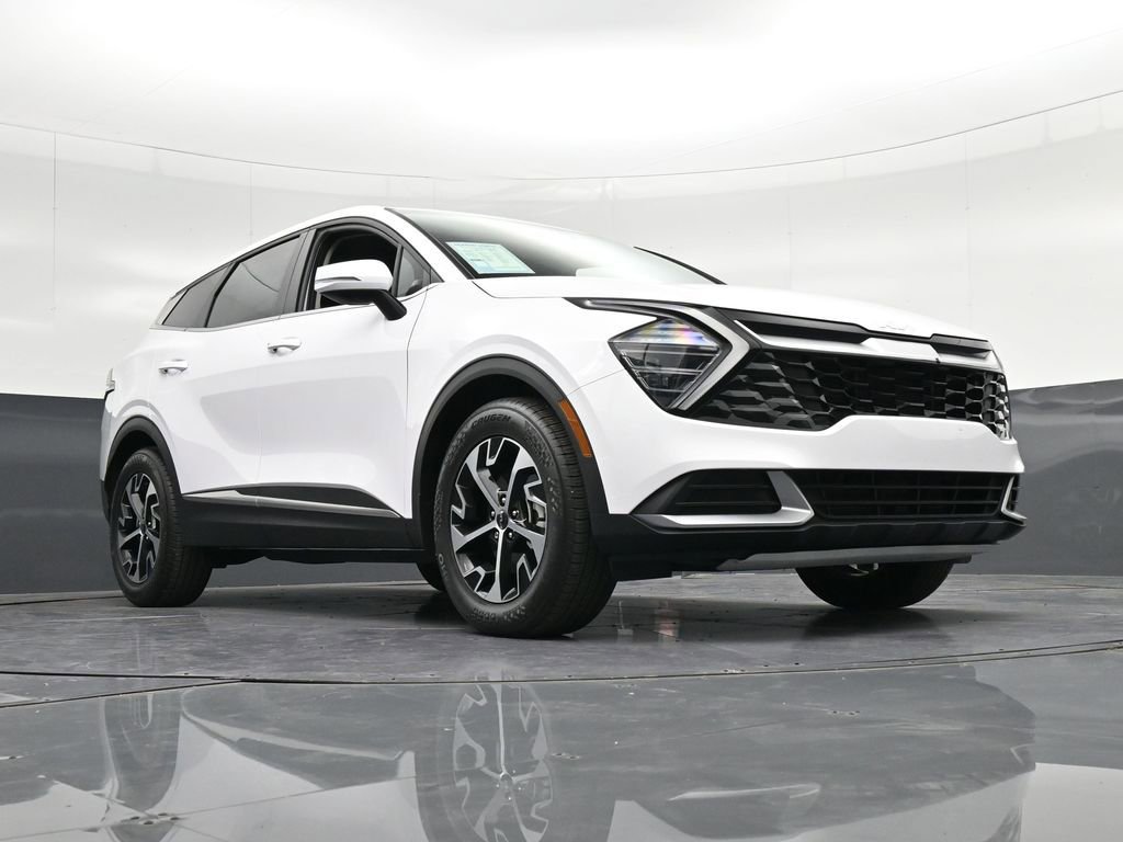 Used 2025 Kia Sportage EX FWD image 34