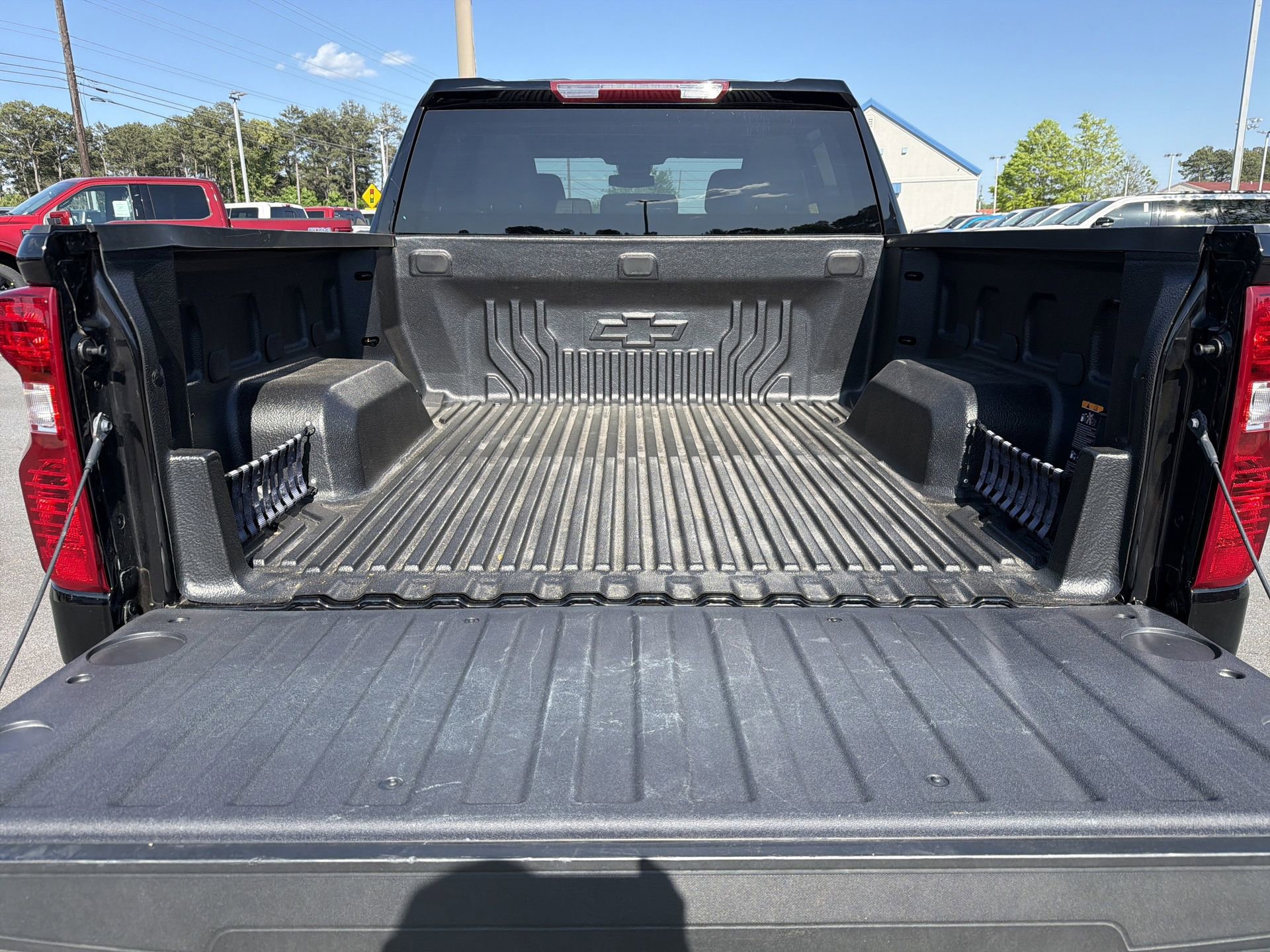 Used 2024 Chevrolet Silverado 1500 LT image 28
