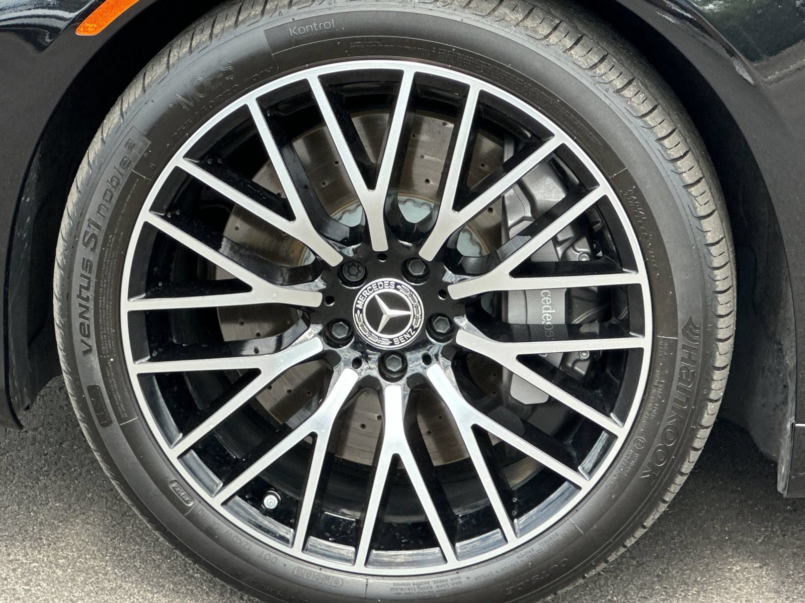 Certified 2024 Mercedes-Benz S 580 4MATIC Sedan image 32