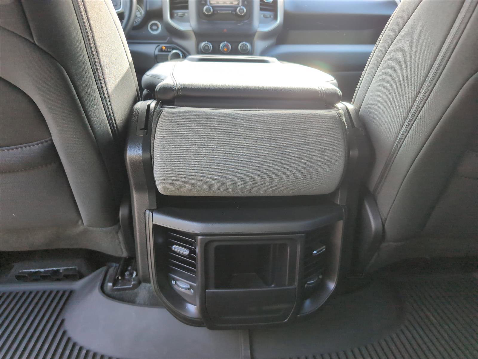Used 2022 RAM 1500 Big Horn image 25