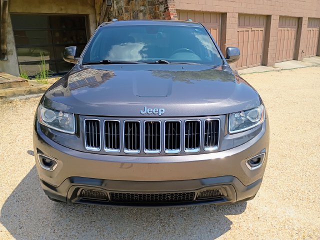 Used 2015 Jeep Grand Cherokee Laredo w/ Quick Order Package 23E RWD image 4