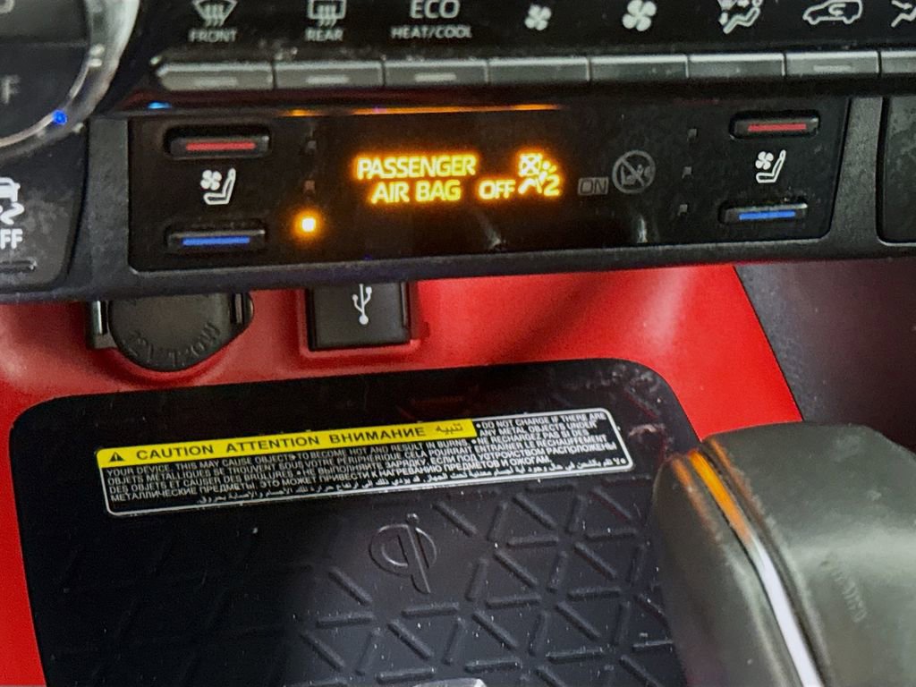 Certified 2020 Toyota RAV4 TRD Off-Road AWD/4WD image 13